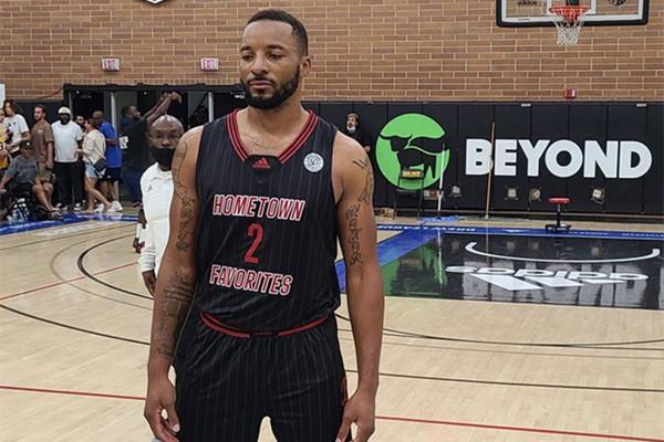 教练团队还 教练团队还