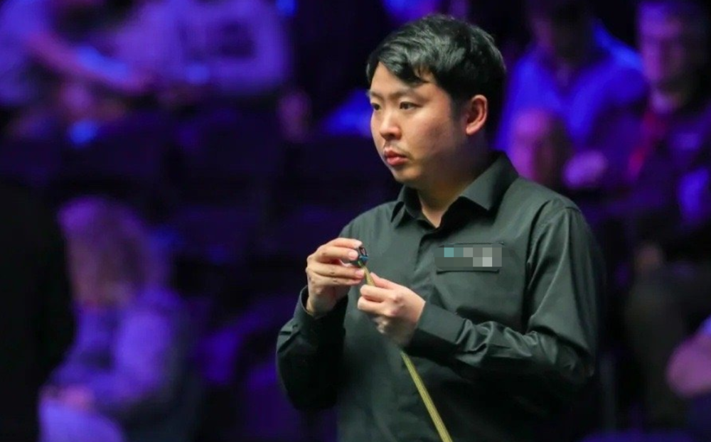 他展示了顽 他展示了顽