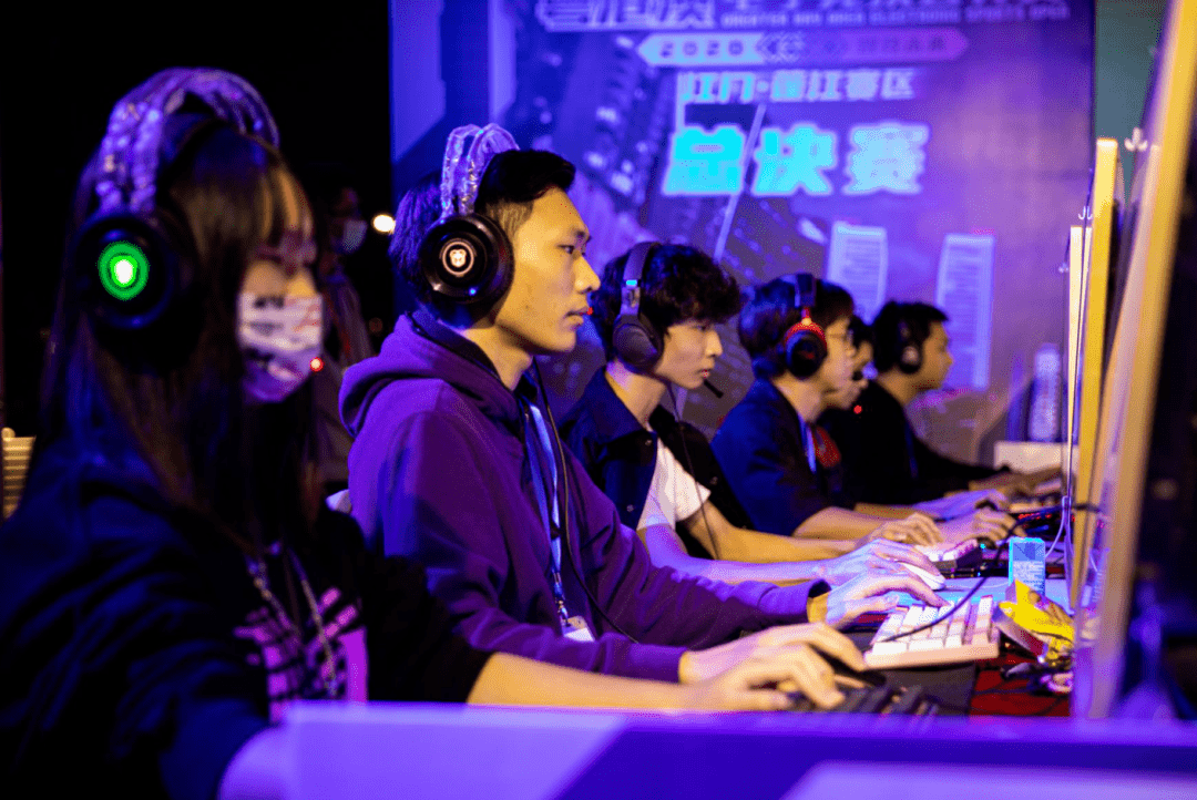 尤其是在比 尤其是在比