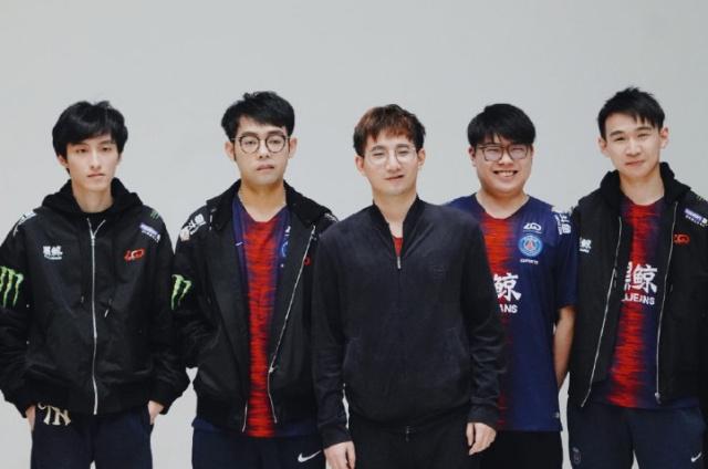 拜仁慕尼黑 拜仁慕尼黑