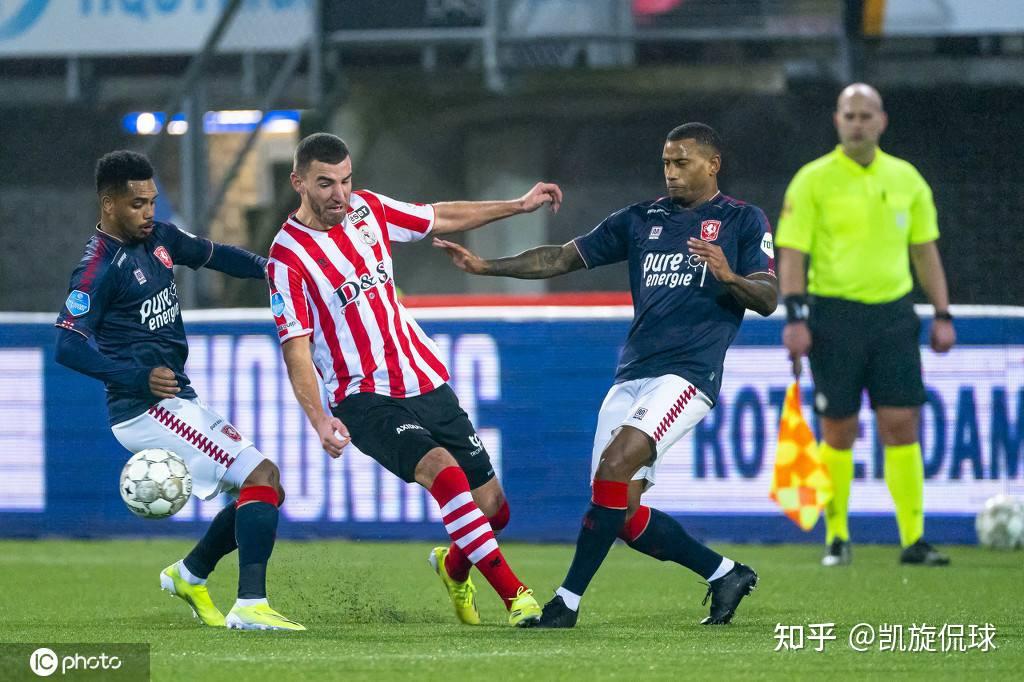 更是击退对 更是击退对