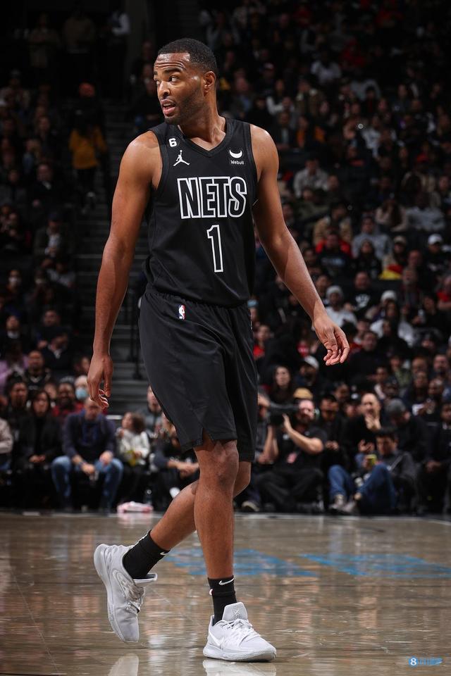 显然是对其 显然是对其